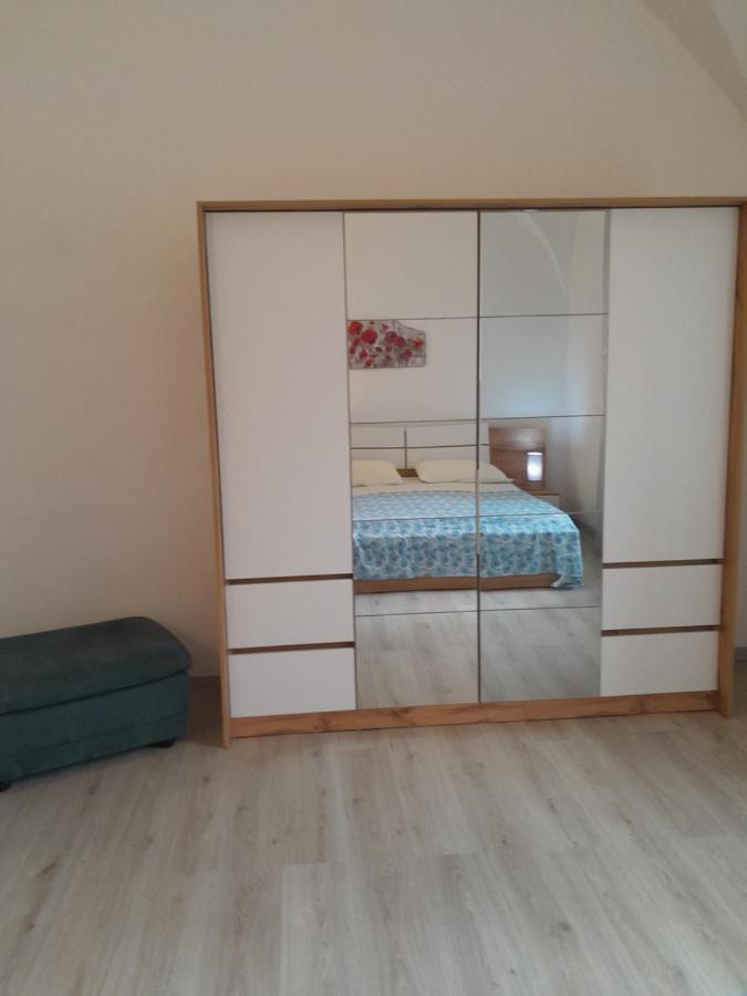 皮昂比诺Casa Vicino Al Mare别墅 外观 照片